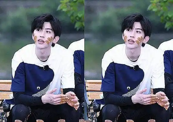 原创有种整容叫蔡徐坤旧照看到他去国外前的照片与现在没法比