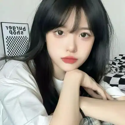 qq女头像个性少女心 高清好看的少女头像简单有个性图片_女生头像