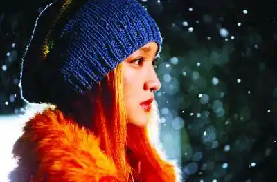 周迅新片《明明》明年上映 新影后一人饰两角