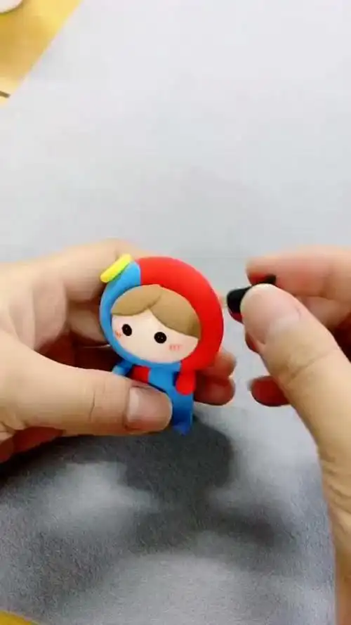 双子座的粘土教程可以选自己喜欢的颜色做喔双子座