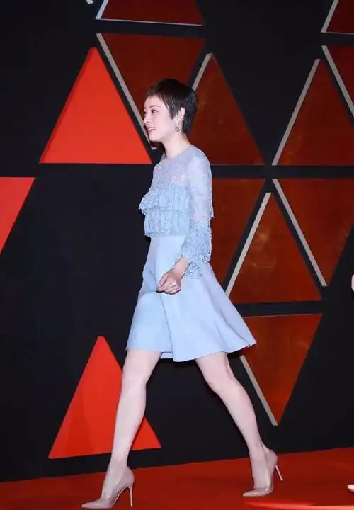 孙俪岂止气质好!幸福起来也太羡慕 知道等等小花吵架原因后好暖