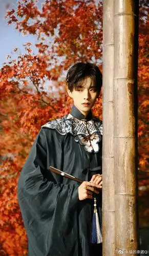 从配音演员到古风歌手妖扬也出道拍戏了还参演了千古玦尘