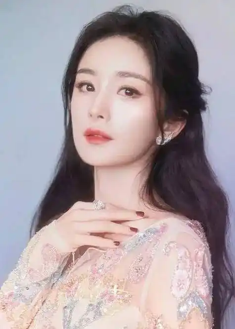 千万的10位女明星赵丽颖第5,杨幂第7,赵露思第9_魅力_广大观众_排名榜