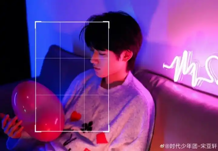 神仙二次构图法  剪一剪壁纸他不就来了嘛 宋亚轩