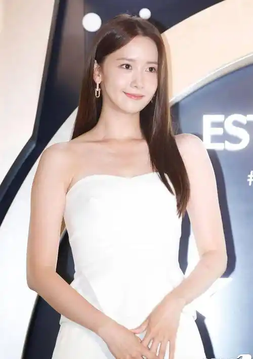 少女时代林允儿回归变胖却被赞,脸蛋满满胶原蛋白像回到18岁_体重