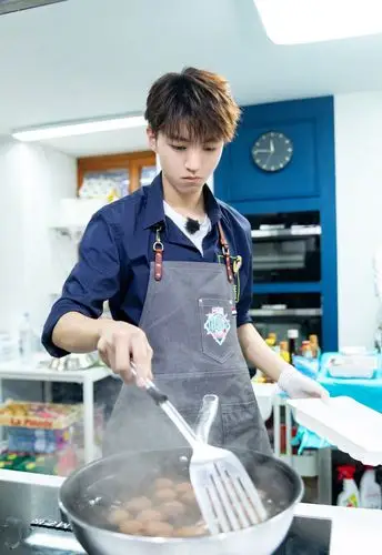 王俊凯中餐厅第二季高清剧照图片