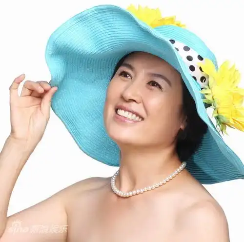 资料:《一日夫妻》主创--张英饰演宋冬