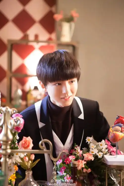 王俊凯,三生有幸遇见你!