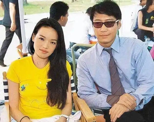 四大天王黎明:经历多段感情,婚后被戴绿帽,最后娶小19岁助理_舒淇