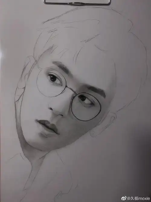 张哲瀚[超话]#素描手绘过程图图图图图图图图图93#张哲瀚#@张哲