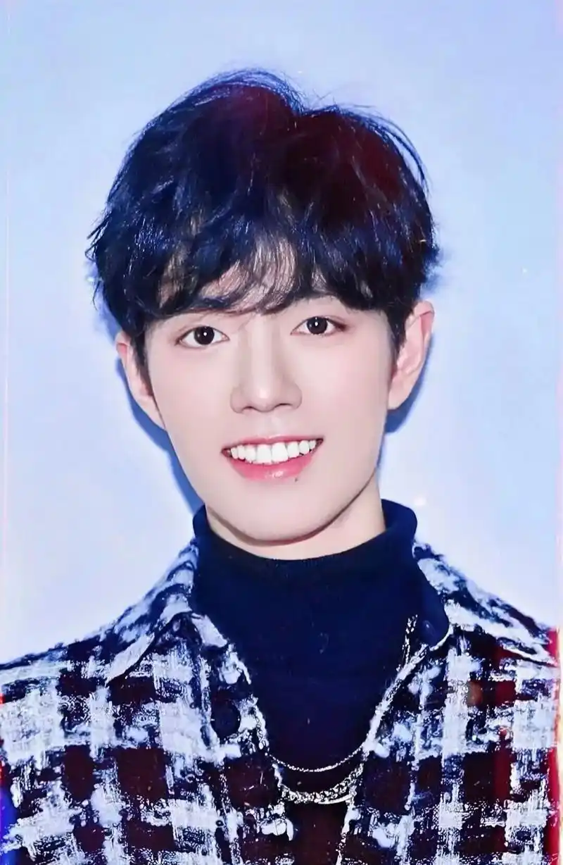 这夏夜的夜色真美#肖战  #兔牙特工队 #笑容杀 - 抖音