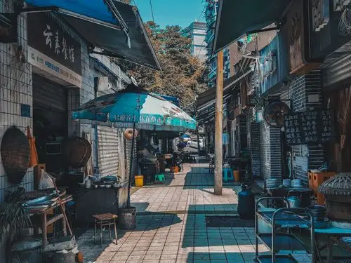 重庆南岸区四公里旧城改造,这些几十年的老房子要拆了,拍下留存