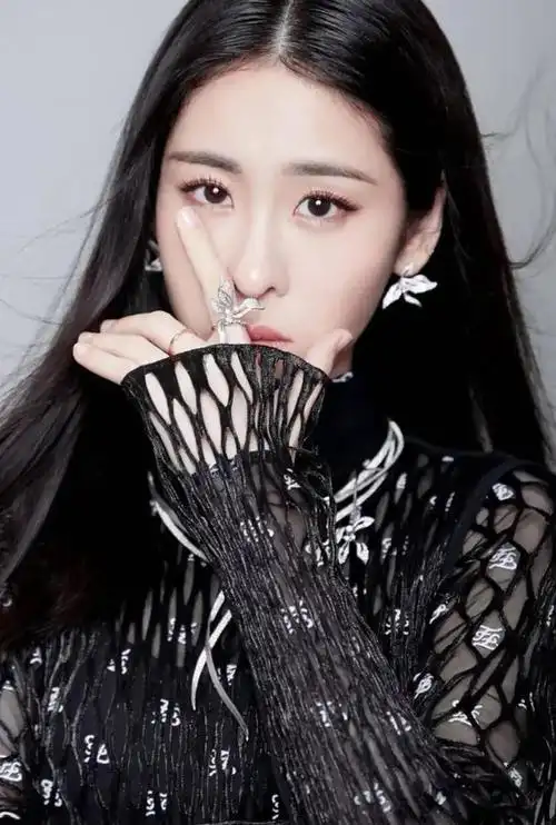 张碧晨明星壁纸( 12)|唱片|音乐专辑_网易订阅