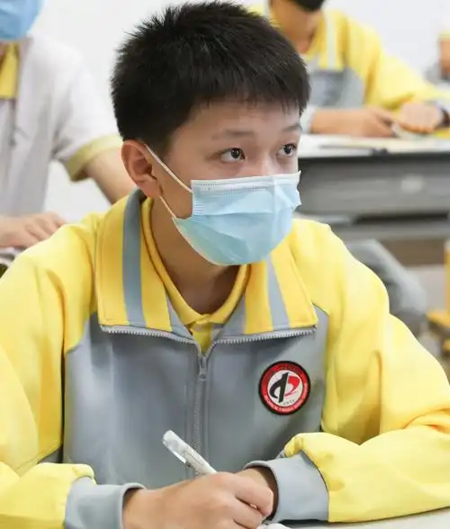 北京二中朝阳学校2020级初一家委会成员走进学校活动百幅照片纪实