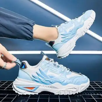 学生鞋男初中生跑步男鞋春季韩版潮运动休闲板鞋青少年