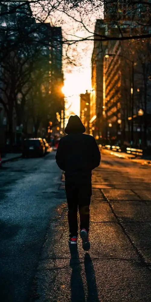 有没有适合男性的欧美风手机壁纸不要纯风景的