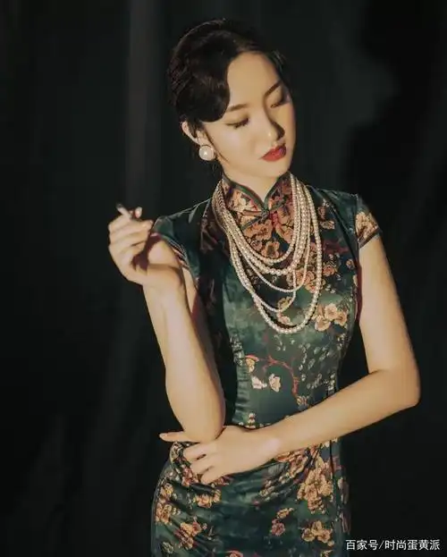 倪妮真的美得有韵味,穿一身旗袍搭配珍珠项链,惊艳了时光!