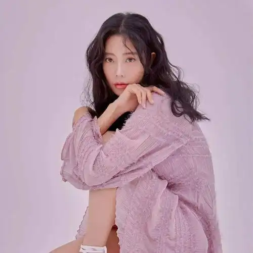 微信头像克拉拉