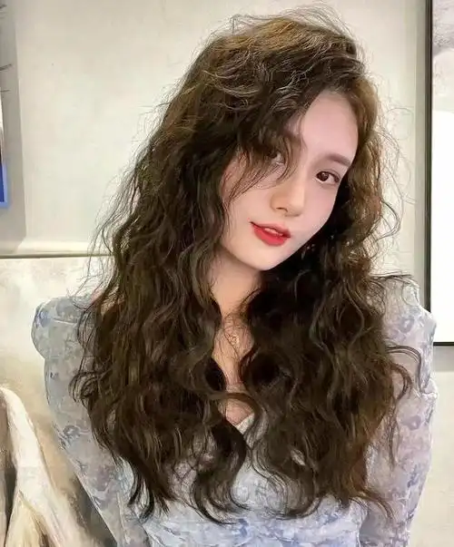 羊毛卷法式烫韩式烫,你最喜欢哪一种|烫发|时尚|卷发_网易订阅