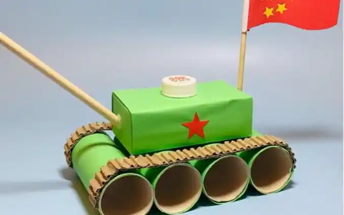 纸筒坦克手工制作 #幼儿园手工 #废物利用
