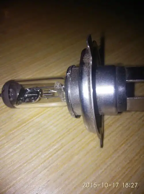 电子 正负极 灯泡