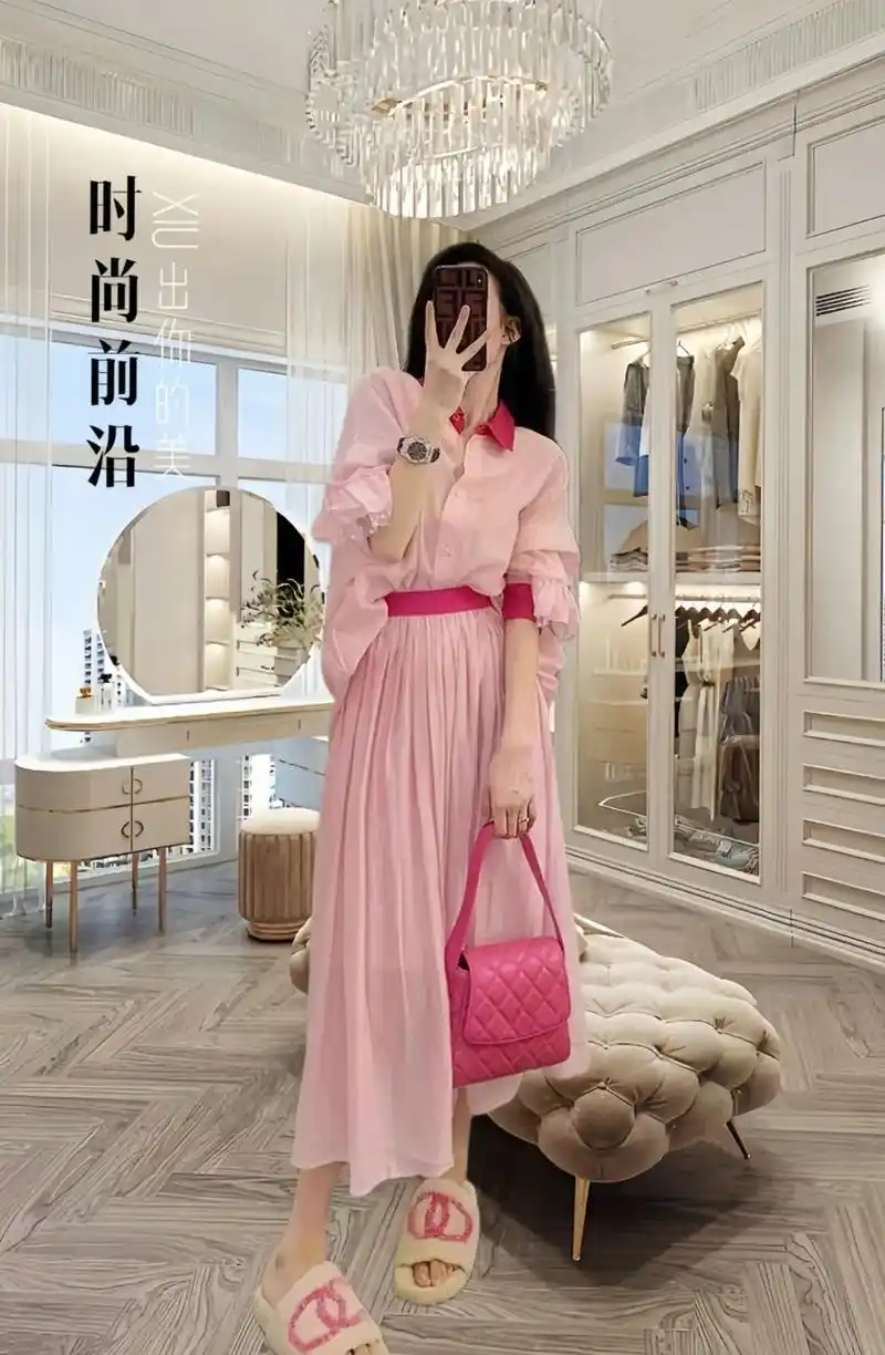 公主们~粉色衣服是每个女生衣橱中必备之选.