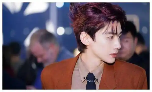 怀柔王子白敬亭,俘获万千少女心,细数追随者无数_青春_中国_电视剧