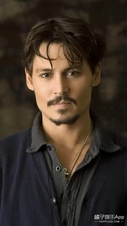 有一种气质叫做你的下巴适合蓄点胡子