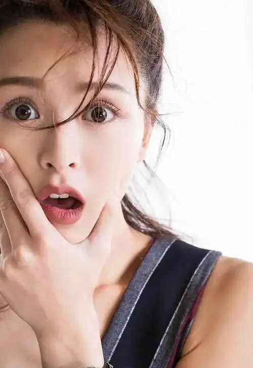 仅3个月,文咏珊就"逆袭"压了她10年的杨颖,她到底做了什么?