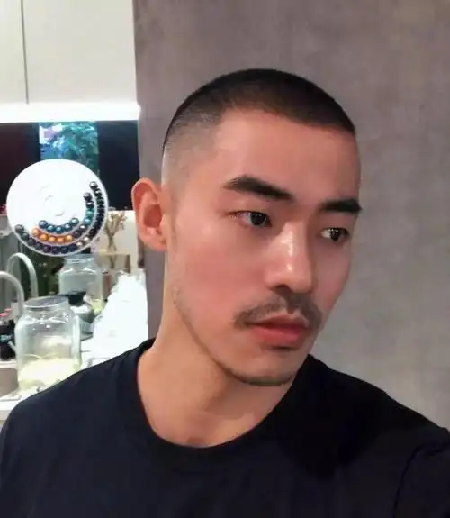 痞帅的男生,最适合留寸头!_发型