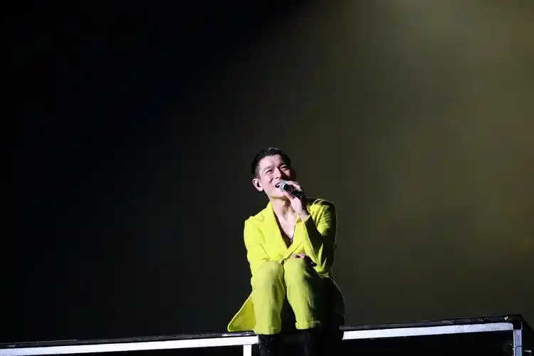 刘德华2013北京演唱会(刘德华2013北京演唱会视频)