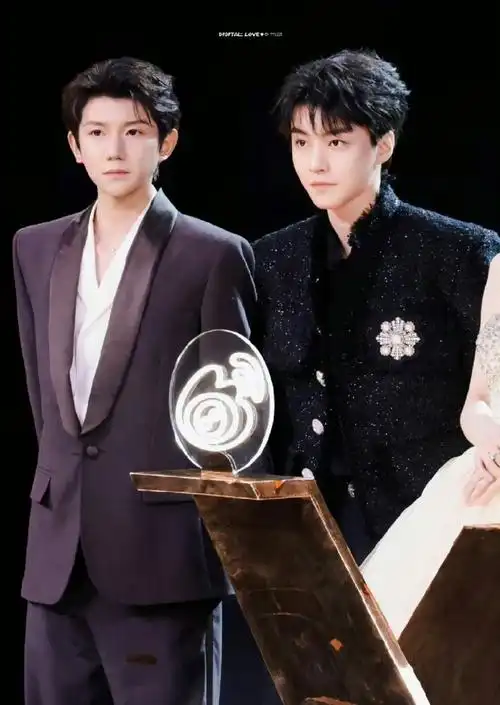 王俊凯王源的花墙##王俊凯王源cp粉的花墙