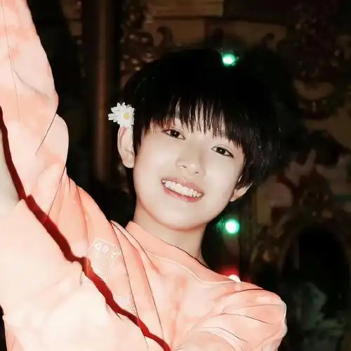 张极超话09#张极 绝对实力c位出道#09#张极