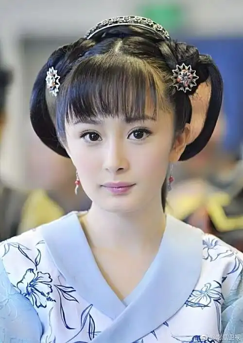 杨幂早期戏服造型##杨幂早期剧组定妆照