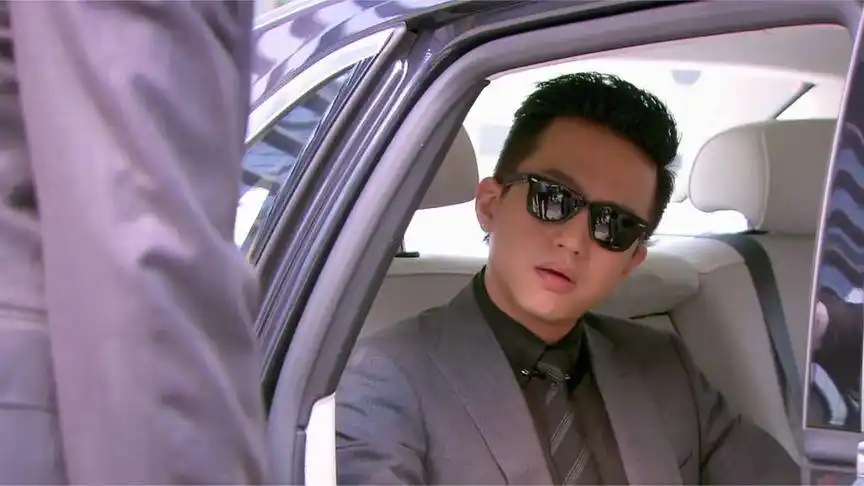 相爱:肖然有钱后六亲不认,最爱的妻子如今一文不值,初心全忘了