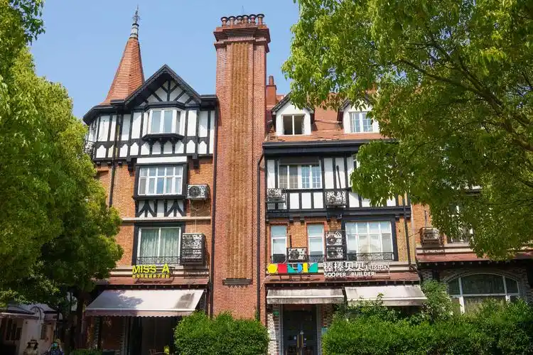 松江影视基地,泰晤士小镇,广富林一日游.