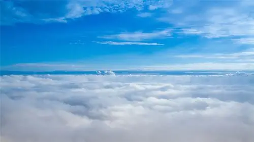 绝美蓝天白云风景高清桌面壁纸