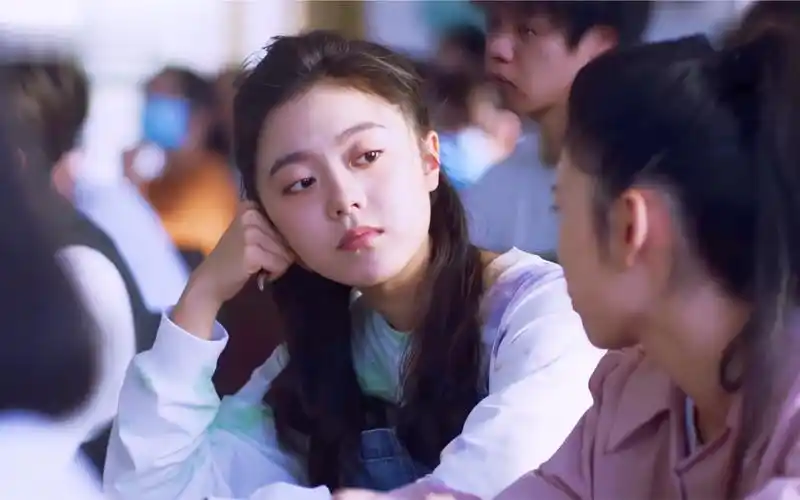 没想到弟弟跑到讲台和老师聊起天来【少年派2 赵今麦 林妙妙】