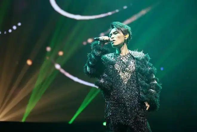 越过不惑之年的山丘杨宗纬18年巡唱现已开票