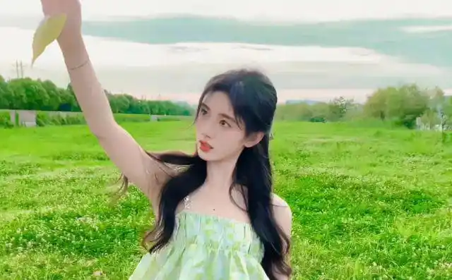 抬杠|李梦|鞠婧祎|曾轶可|邢昭林|娱乐圈|中国中央电视台_网易订阅