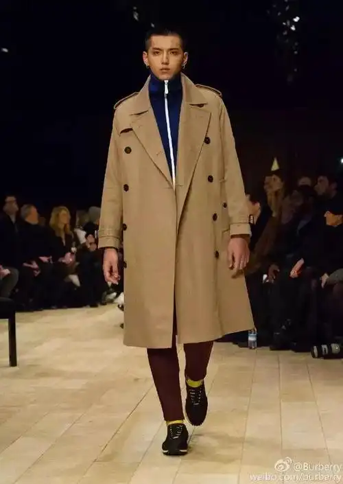 吴亦凡把lv推成中国第一奢侈品为啥总被diss带货能力还这么强