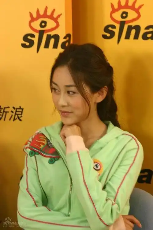 图文:《特殊使命》聊天--周扬故作疑惑