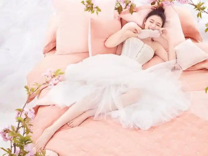 林允近几年的变化为什么这么大?