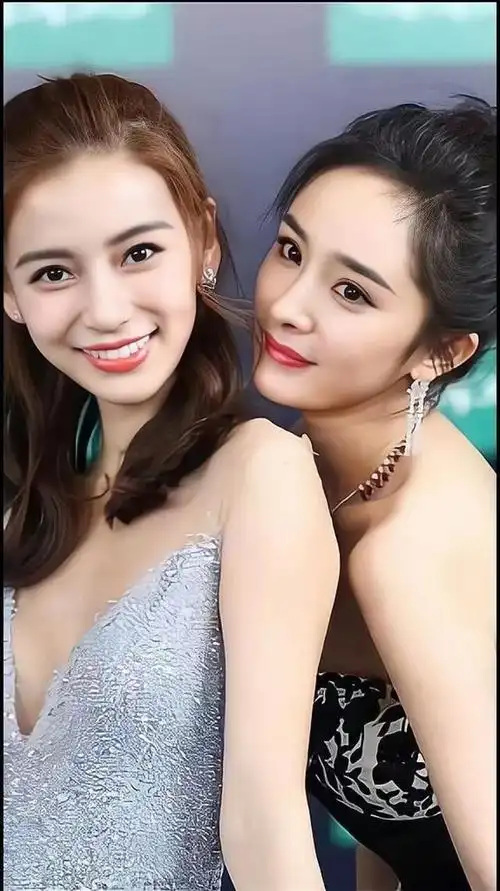 你见过娱乐圈这么多美女明星合照吗,你认为哪个更好看