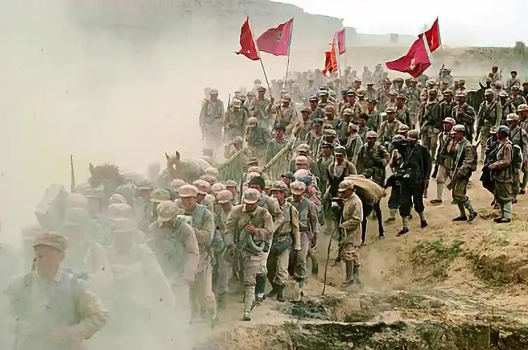 电视剧《延安颂》剧照,《山丹丹开花红艳艳》是该剧主题歌(图片来源