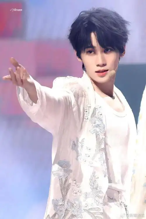 #张真源 跑男##奔跑吧#