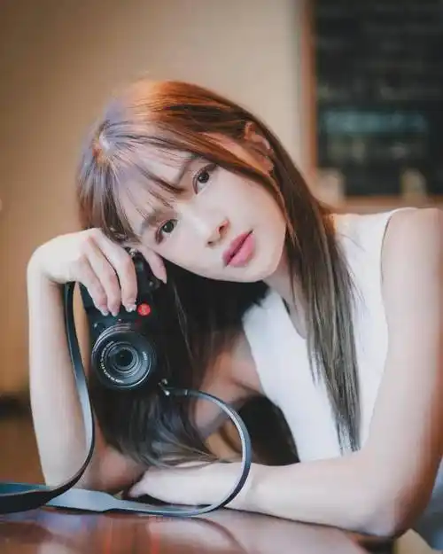 台湾省啦啦队女神林岱萦,干净清爽好身材,推出大尺度写真!