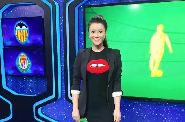 主持人王冰皓官宣结婚与高大男友甜蜜依偎男方是篮球运动员