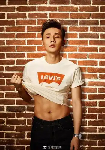 黄轩说:"我是被逼的".