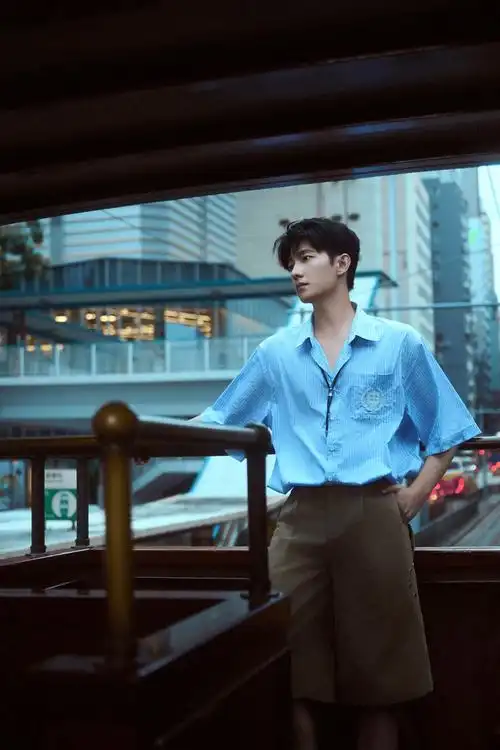 男星杨洋生日到了:祝帅哥生日快乐哦!